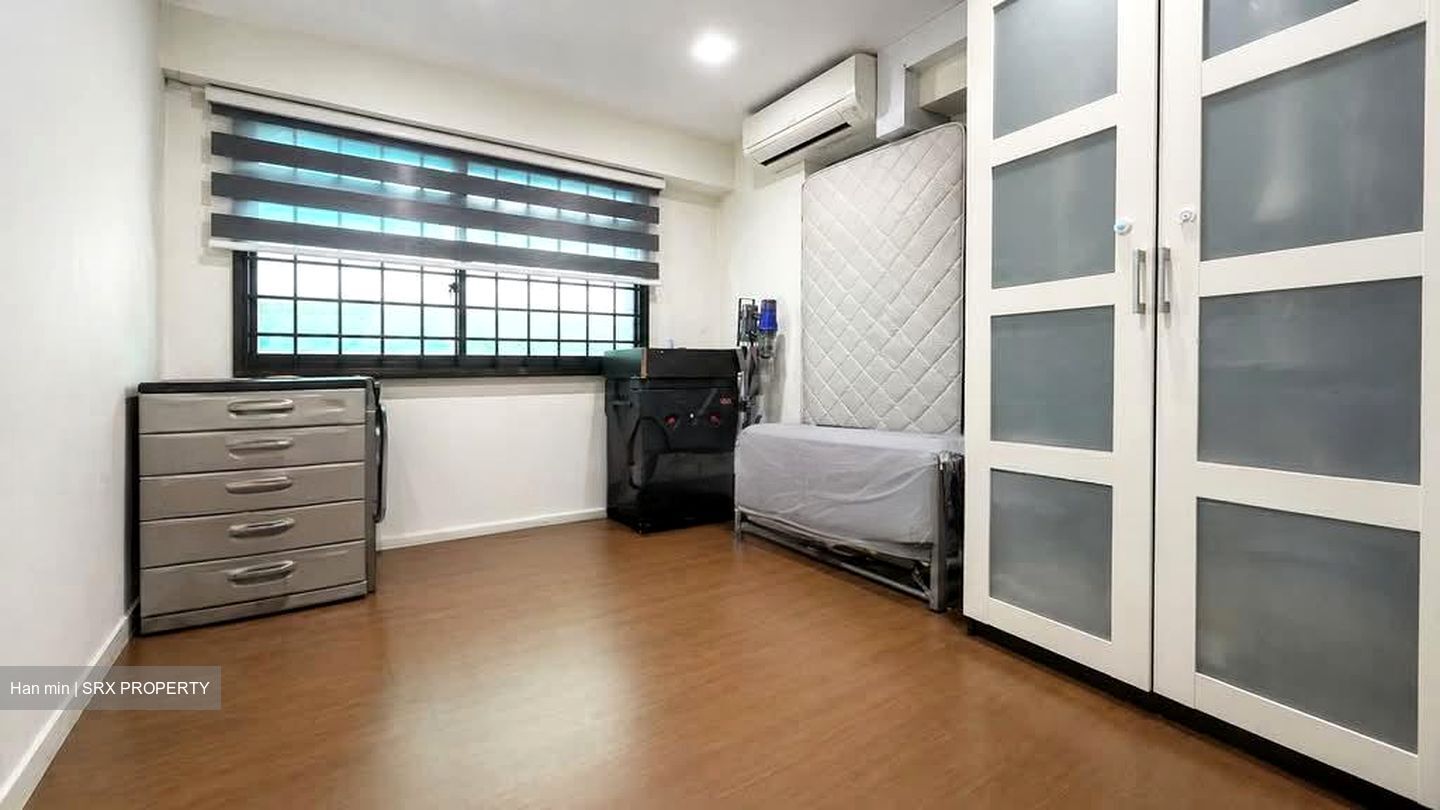 Blk 504A Montreal Drive (Sembawang), HDB Executive #553781021